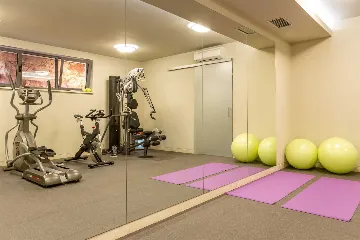 Spacious Island Villa with Pool in Hvar