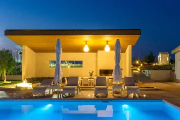 Spacious Island Villa with Pool in Hvar