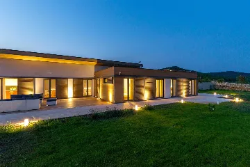 Spacious Island Villa with Pool in Hvar