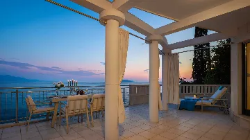 Seaside Villa Retreat Podaca