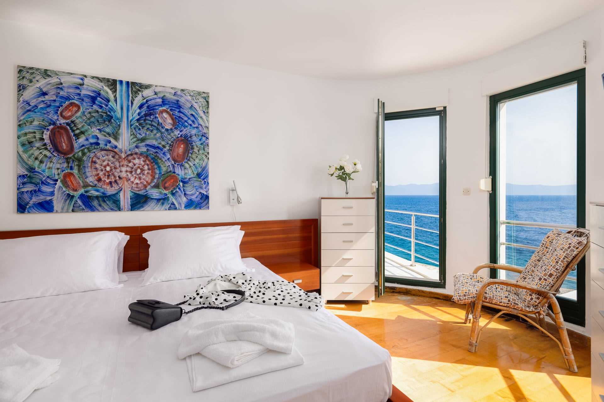 Beachfront Villa Shades of Summer