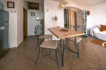 Spacious Stone Villa with Pool in Sveta Nedjelja