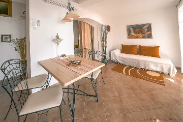 Spacious Stone Villa with Pool in Sveta Nedjelja