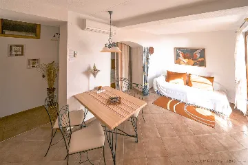 Spacious Stone Villa with Pool in Sveta Nedjelja