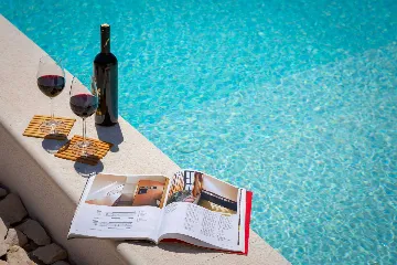 Spacious Stone Villa with Pool in Sveta Nedjelja