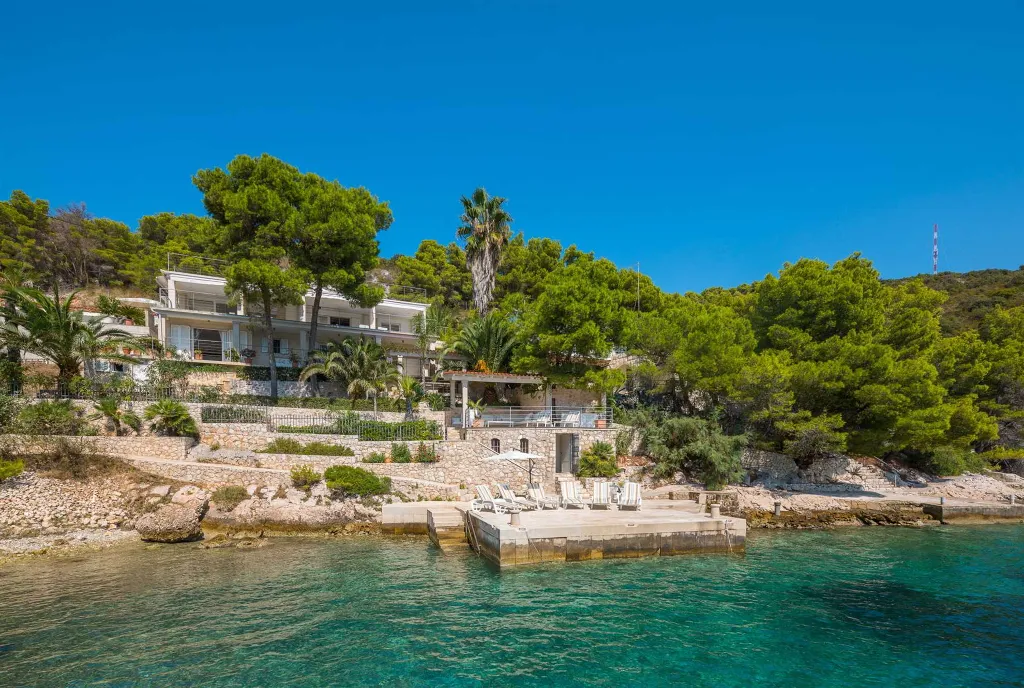 Seaside Retreat Villa with Private Pool in Hvar