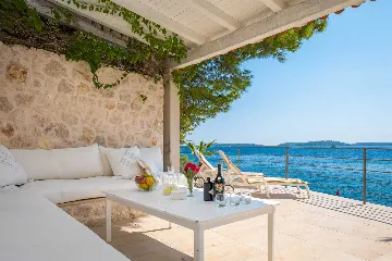 Seaside Retreat Villa with Private Pool in Hvar