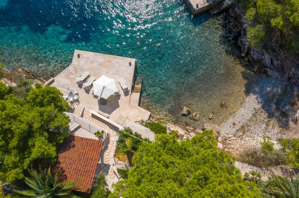 Seaside Retreat Villa with Private Pool in Hvar