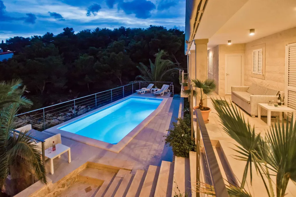 Seaside Retreat Villa with Private Pool in Hvar