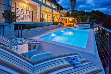 Seaside Retreat Villa with Private Pool in Hvar