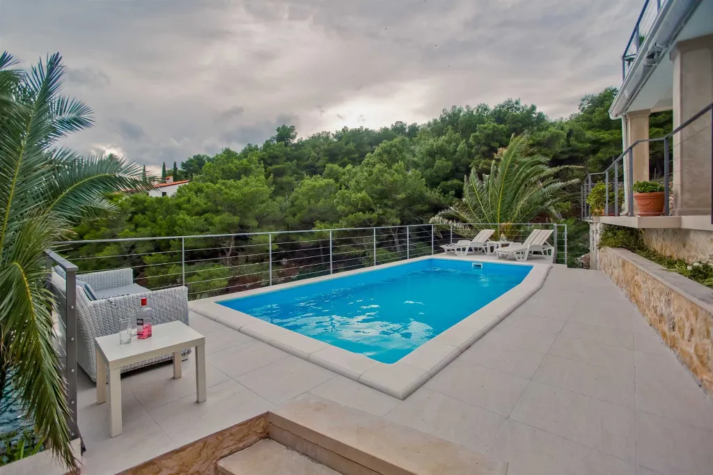 Seaside Retreat Villa with Private Pool in Hvar