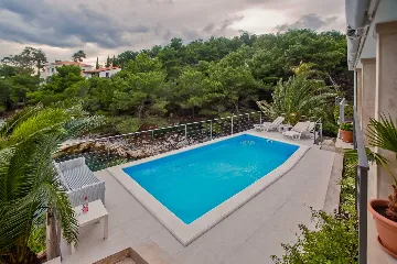 Seaside Retreat Villa with Private Pool in Hvar