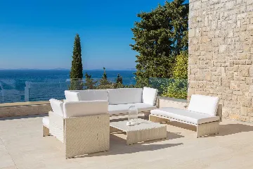 Elegant 7-Bedroom Villa with Sea Views in Primošten