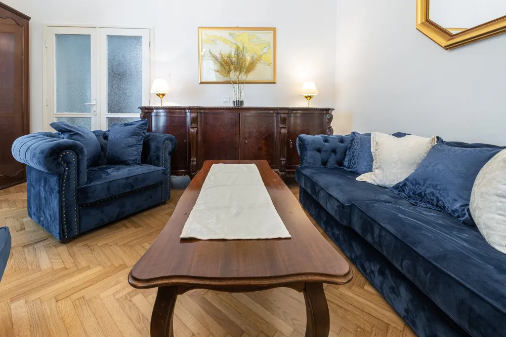 Spacious Villa Retreat With Heated Pool, Dubrovnik