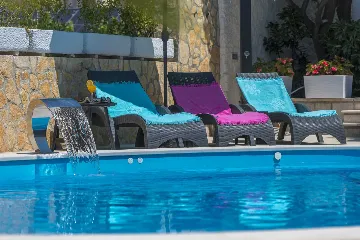 Spacious Villa Retreat With Heated Pool, Dubrovnik