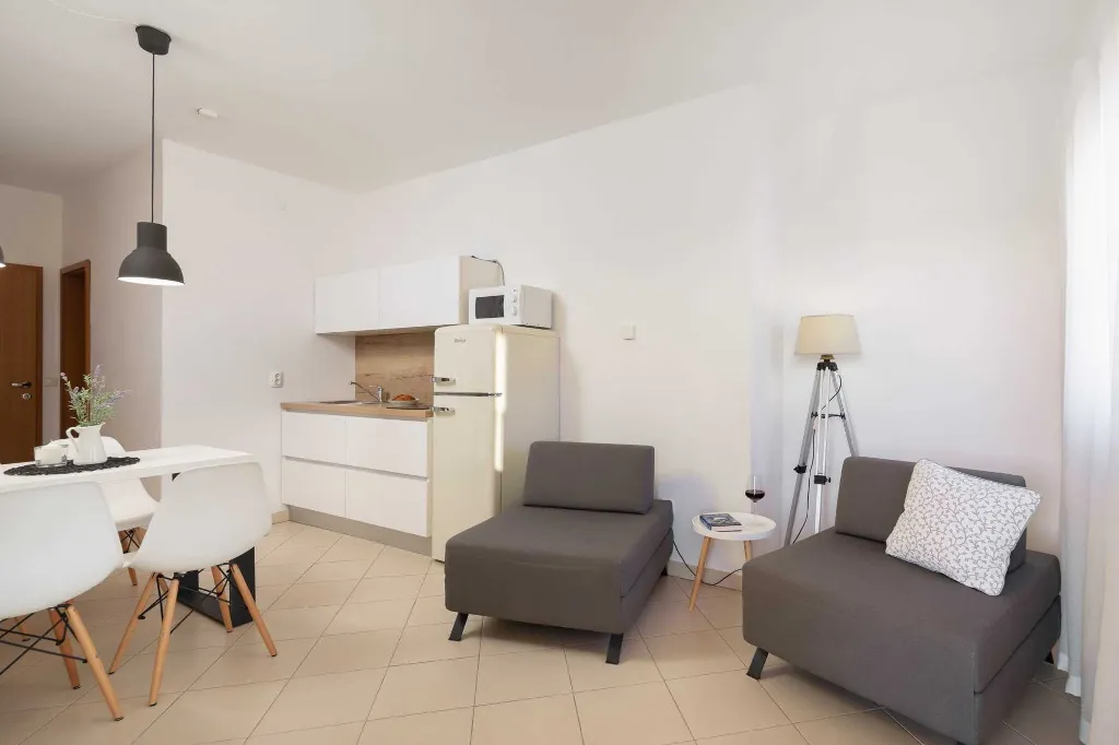 Contemporary Poolside Apartment in Vodice