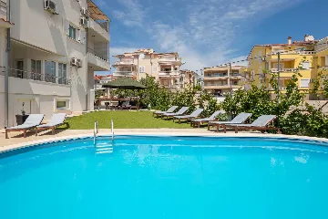 Contemporary Poolside Apartment in Vodice