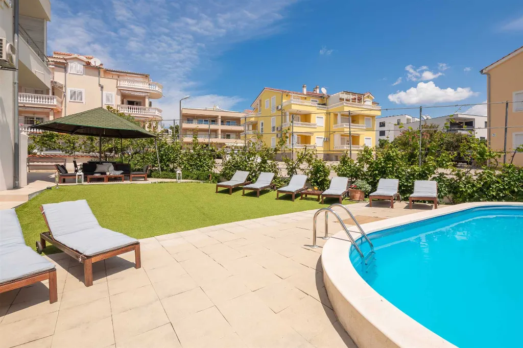 Contemporary Poolside Apartment in Vodice