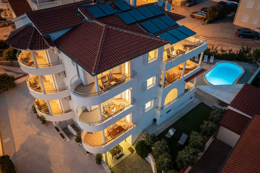 Contemporary Poolside Apartment in Vodice