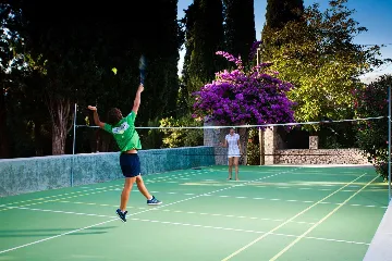 Spacious Family Villa with Pool in Mlini