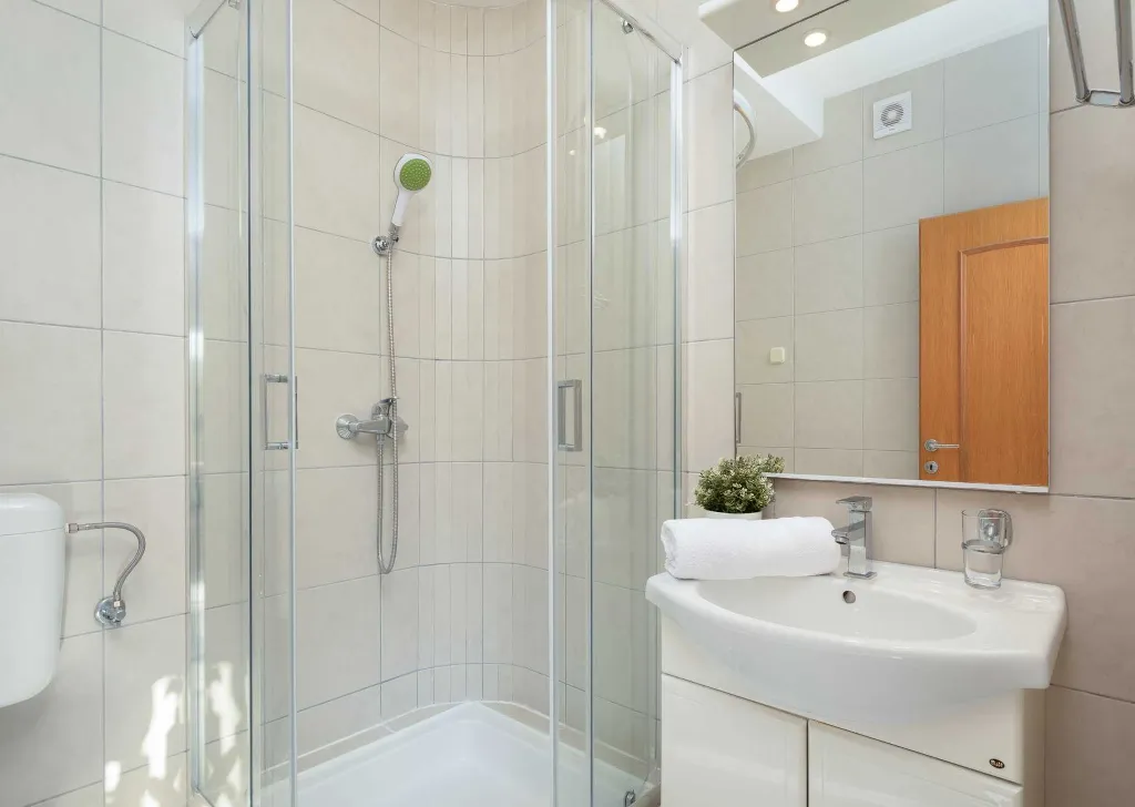 Serene Poolside Apartment for Two in Vodice