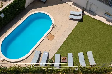 Serene Poolside Apartment for Two in Vodice