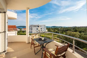 Modern Poolside Apartment for Two in Vodice