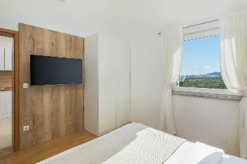 Modern Poolside Apartment for Two in Vodice