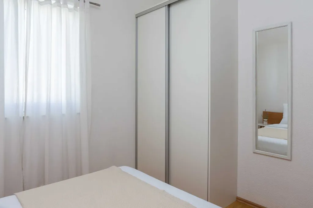 Modern Apartment with Pool, Vodice