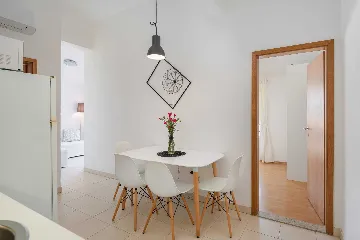 Modern Apartment with Pool, Vodice