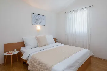 Modern Apartment with Pool, Vodice