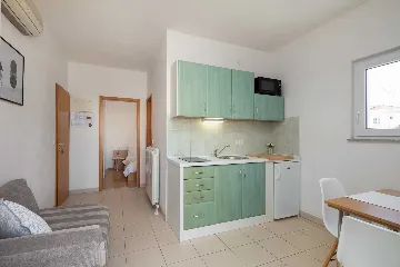 Cozy Poolside Apartment for Two in Vodice