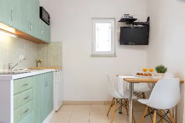 Cozy Poolside Apartment for Two in Vodice