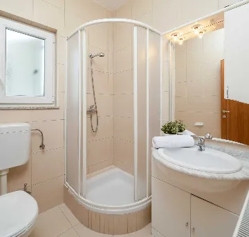 Cozy Poolside Apartment for Two in Vodice