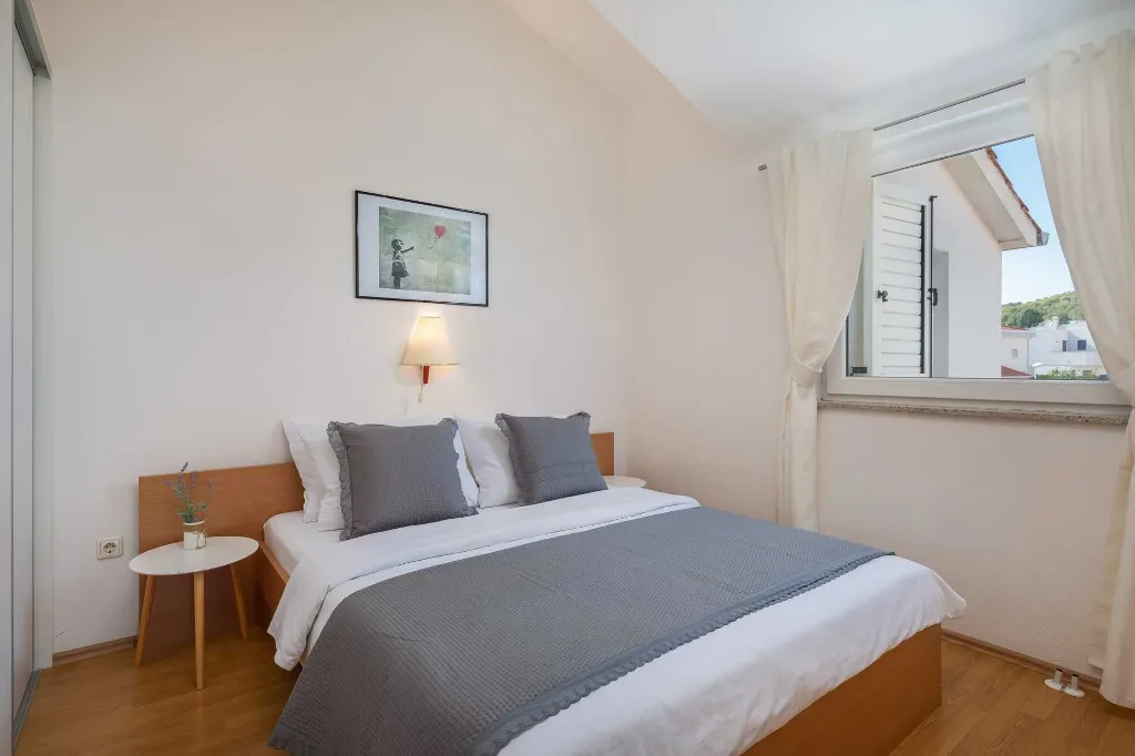 Poolside Apartment Retreat Vodice