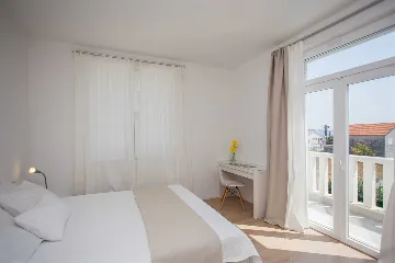 Family Villa with Pool in Kaštel Štafilić