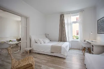 Family Villa with Pool in Kaštel Štafilić