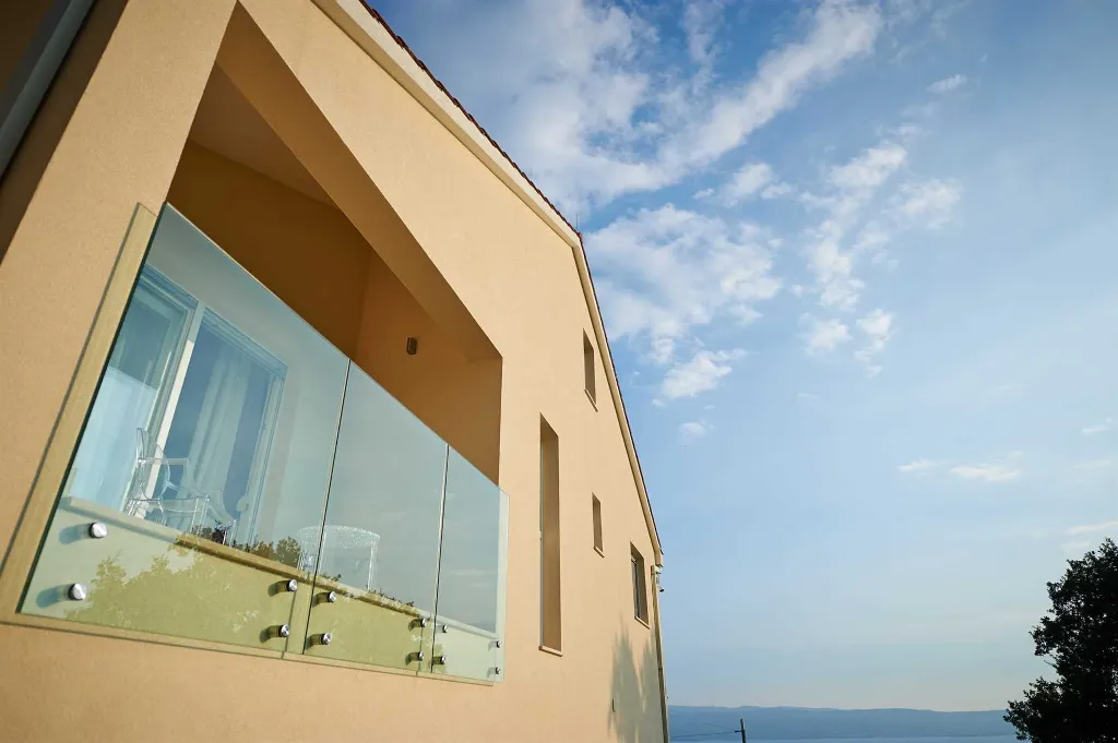 Contemporary Villa with Pool and Sauna in Jesenice