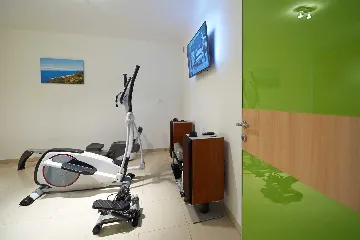 Contemporary Villa with Pool and Sauna in Jesenice