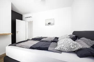 Contemporary Villa with Pool in Vodnjan