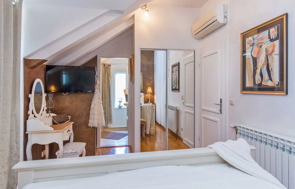 Family-Friendly Villa with Pool near Dubrovnik