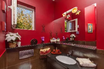 Family-Friendly Villa with Pool near Dubrovnik