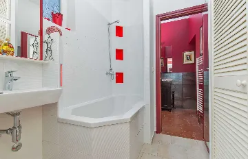 Family-Friendly Villa with Pool near Dubrovnik