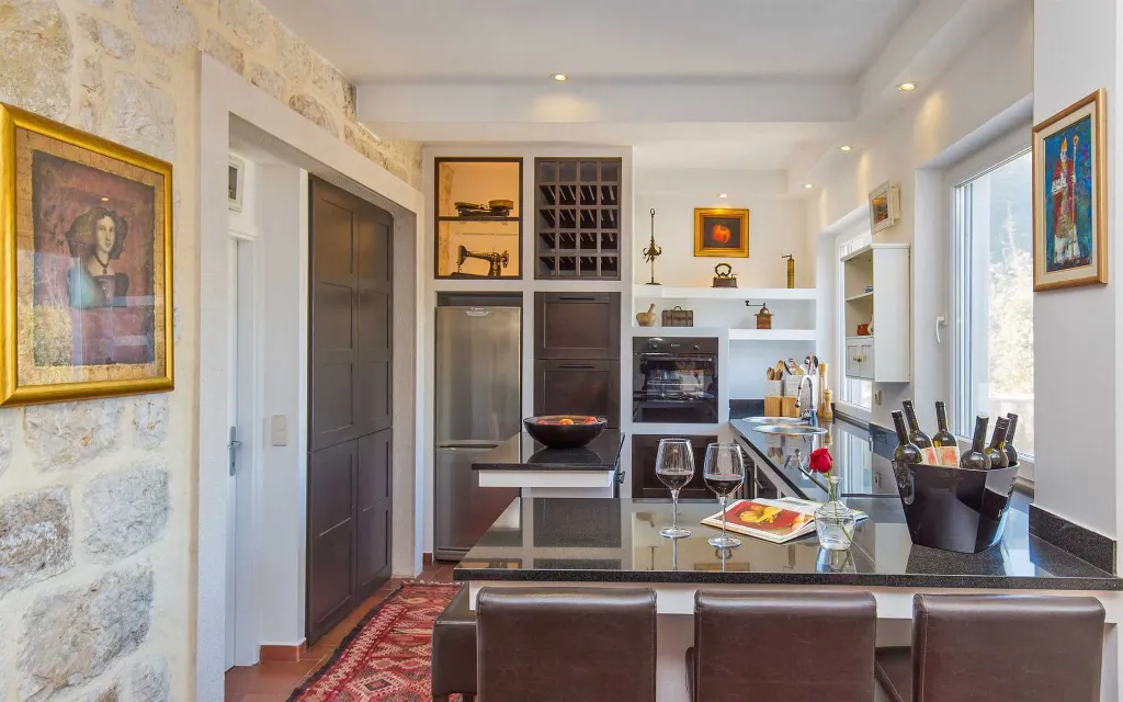 Family-Friendly Villa with Pool near Dubrovnik