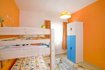 Spacious Family Villa with Pool in Podstrana