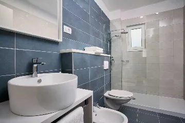 Spacious Family Villa with Pool in Podstrana