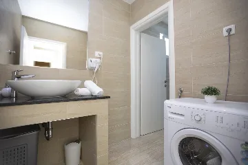 Contemporary Villa with Pool in Podstrana