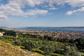 Modern Panorama Villa with Pool in Kaštel Stari