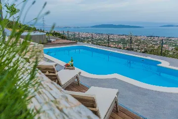 Modern Panorama Villa with Pool in Kaštel Stari