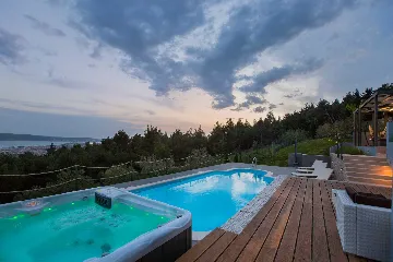 Modern Panorama Villa with Pool in Kaštel Stari